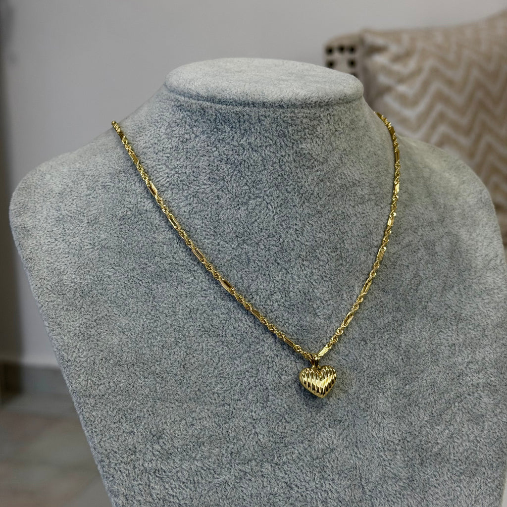 Gargantilla Torzal Fígaro + Corazón Oro 10K