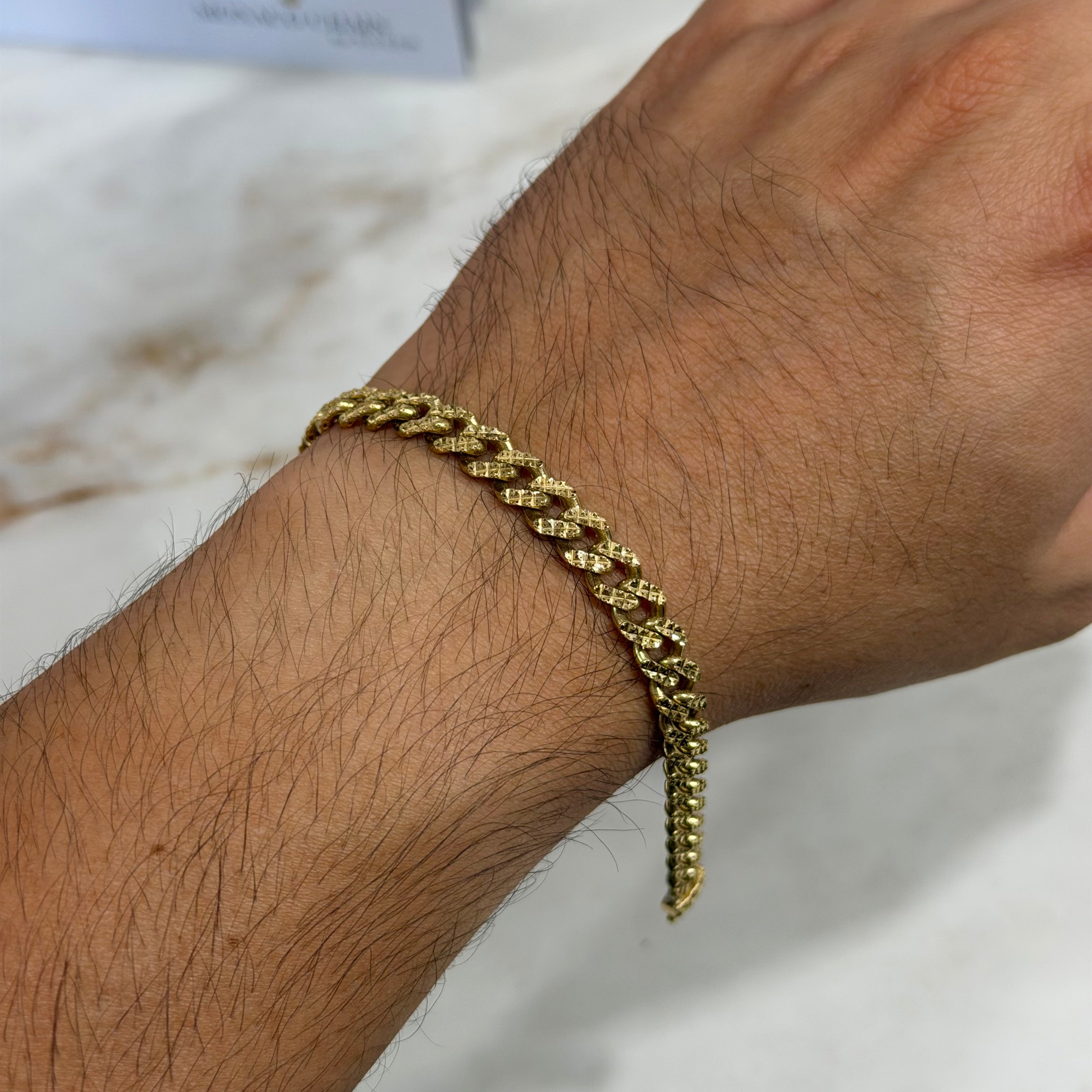 Pulso Classic Corto Diamantado Oro 10K