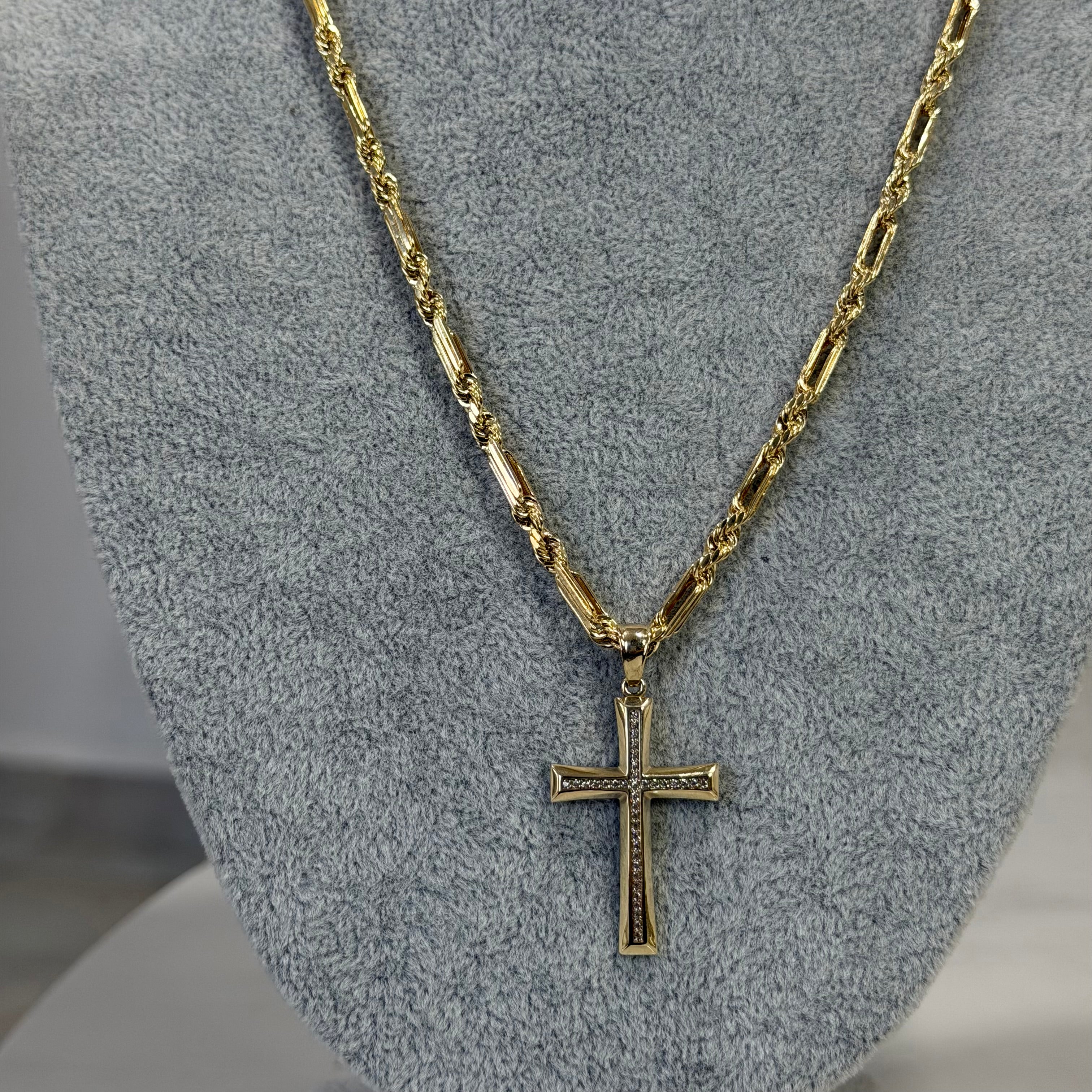 Cadena Torzal Fígaro + Cruz Oro 10K